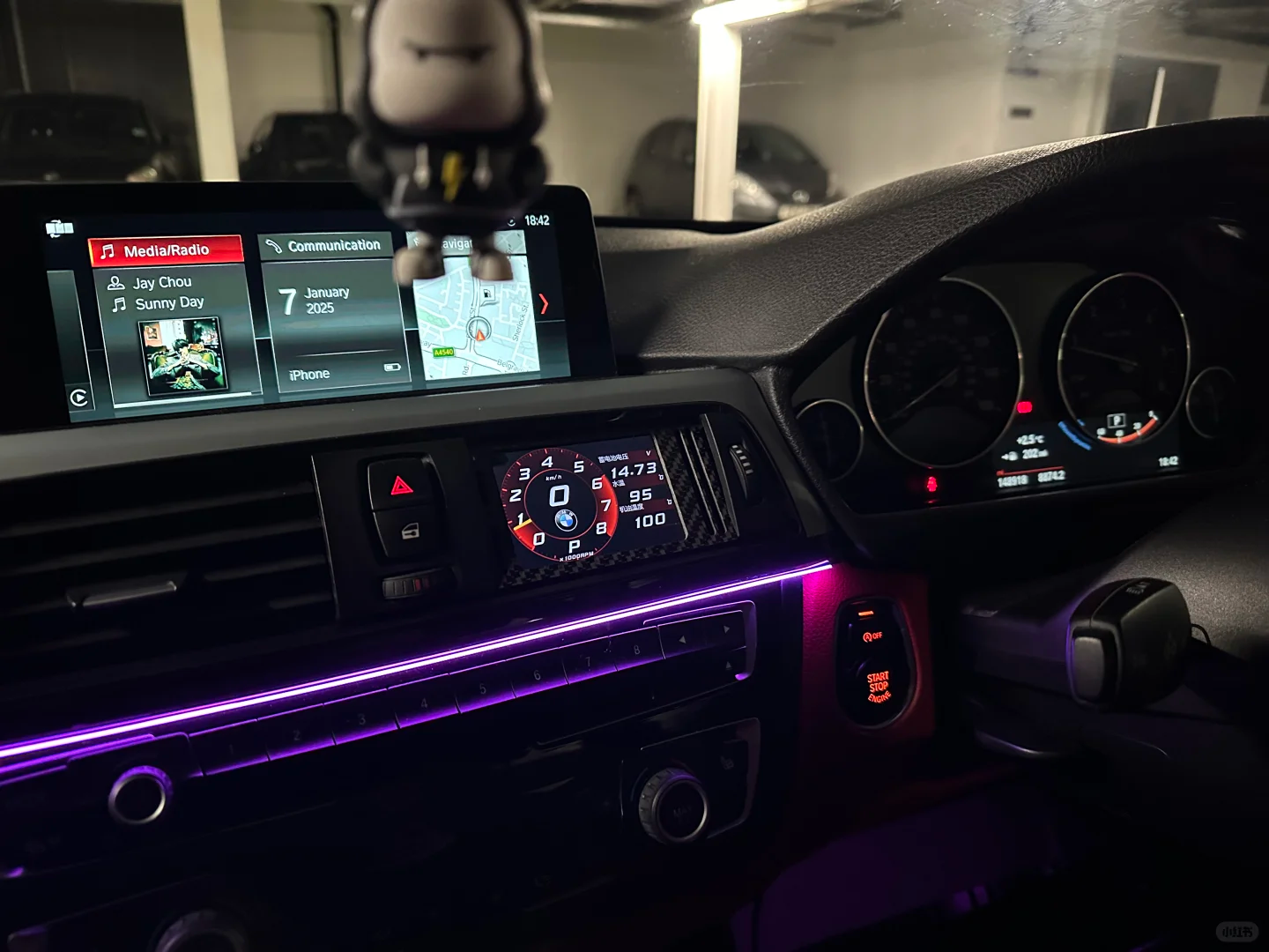 BMW Vent OBD Performance Display Gauge – OEM Style Air Vent Mounted Digital Instrument